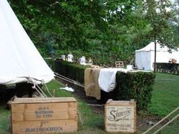 het kamp in Mons